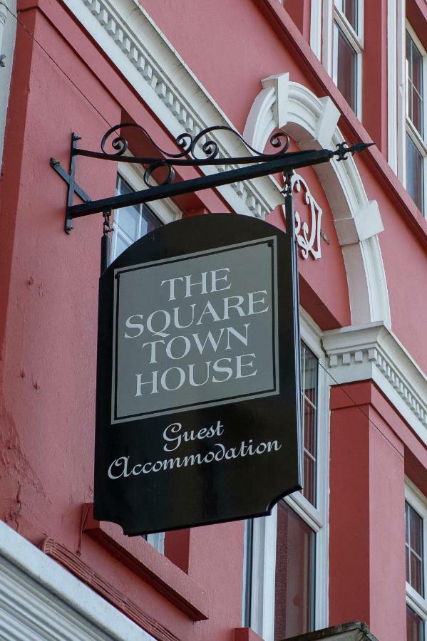 The Square Townhouse Fermoy酒店 外观 照片
